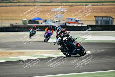 media/Sep-07-2025-TrackXperience (Sun) [[ee17e62fad]]/Level 2/Session 4 (Lower Chicane)/